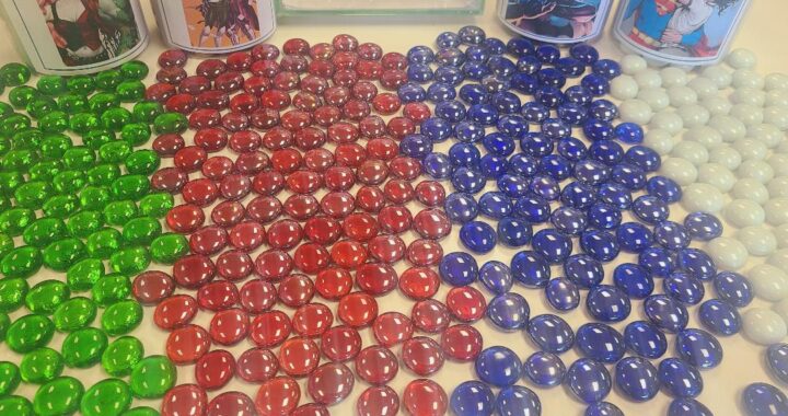 Your votes are in, and there were lots of votes for all 4 couples. But Rogue & Gambit had the most votes cast: Who's Your Favorite Valentine's Couple? 31% Rogue/Gambit 26% Batman/Catwoman 26% Harley Quinn/Poison Ivy 18% Superman/Lois Happy Valentine’s Day from CQ.